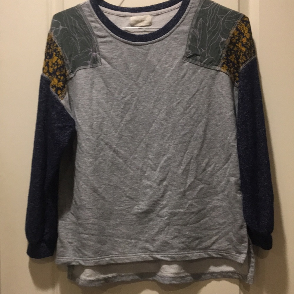 MELLODAY Crewneck patchwork pullover sweatshirt like top high/Low bottom size S